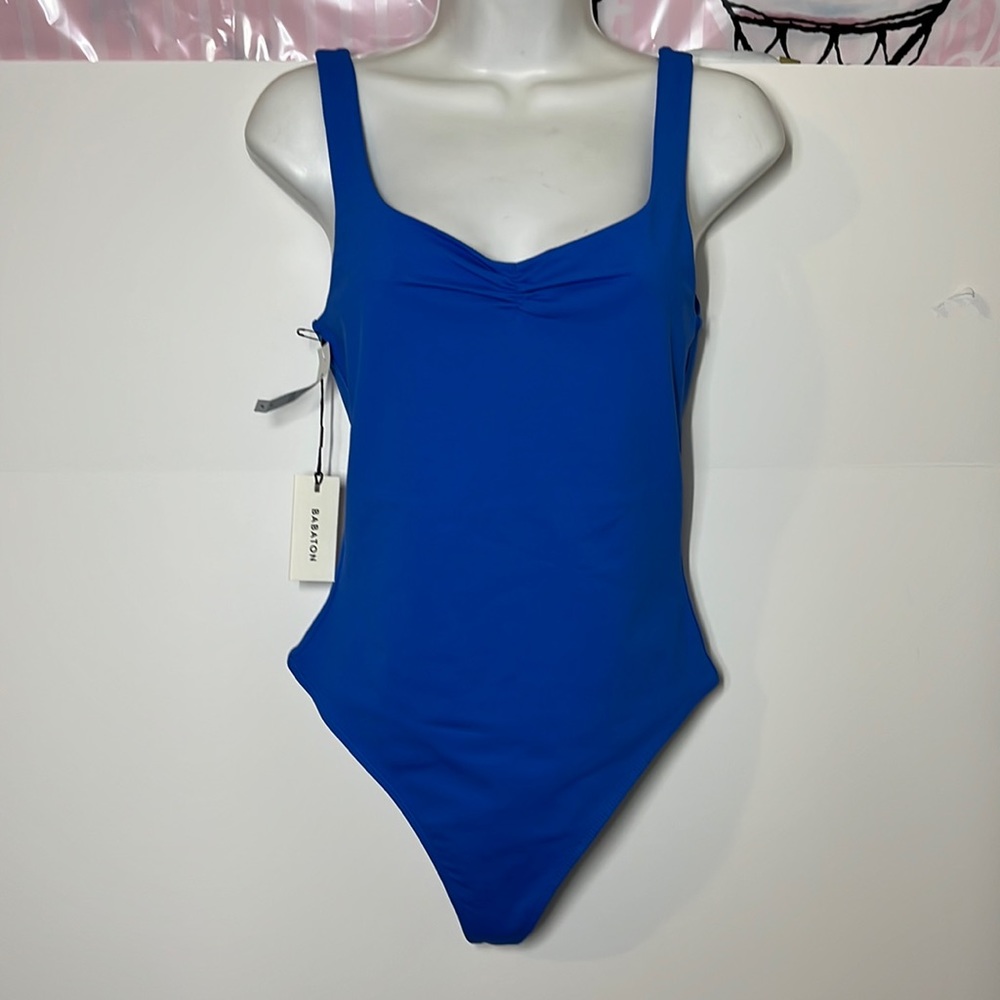 NWT Aritzia Contour Sweetheart Bodysuit Sweatheart-neck bodysuit
